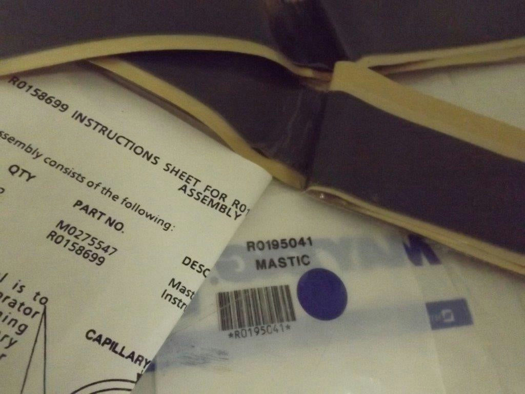 MAYTAG WHIRLPOOL REFRIGERATOR R0195041 MASTIC NEW MAYTAG WHIRLPOOL REFRIGERATOR R0195041 MASTIC NEW